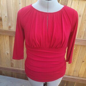 Ann Taylor women's red ruched keyhole neckline knit 3/4 sleeve top size small